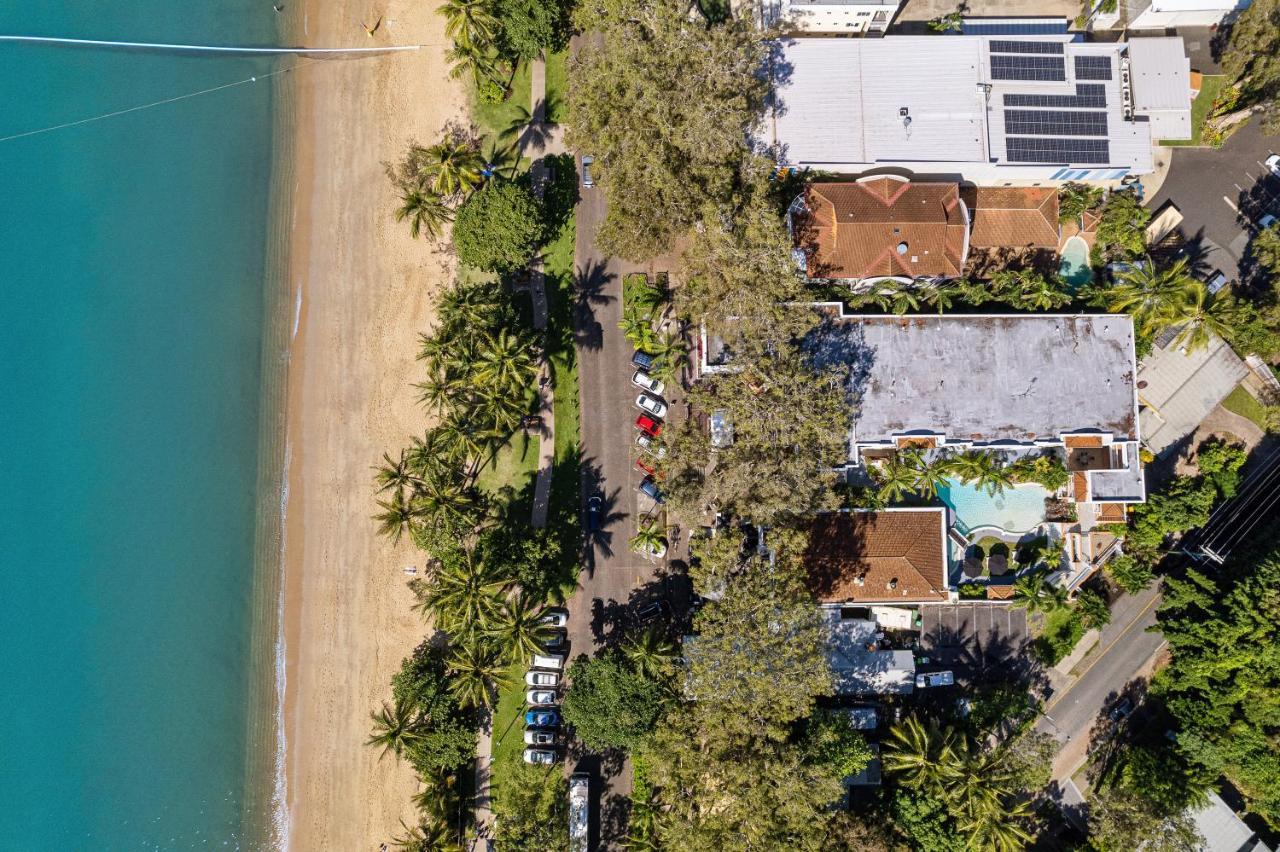 Alassio Apartments With Direct Pool Access Palm Cove Bagian luar foto
