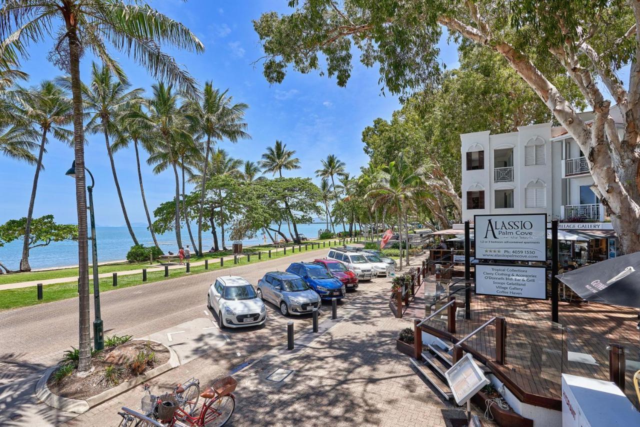 Alassio Apartments With Direct Pool Access Palm Cove Bagian luar foto