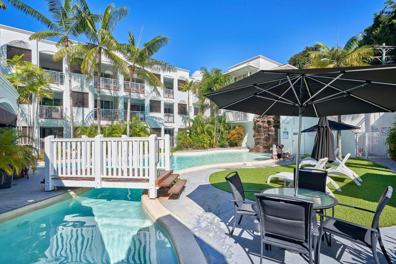 Alassio Apartments With Direct Pool Access Palm Cove Bagian luar foto